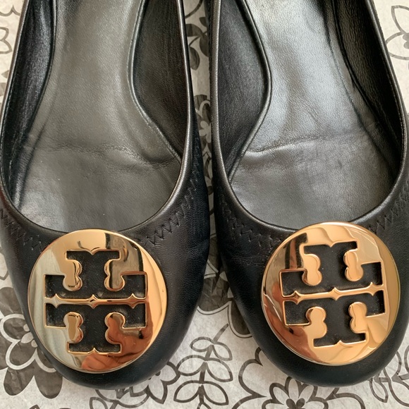 Tory Burch Reva Flats, Black, Size 7 - Picture 7 of 11